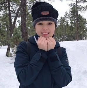 Meet your Posher, Loc tran